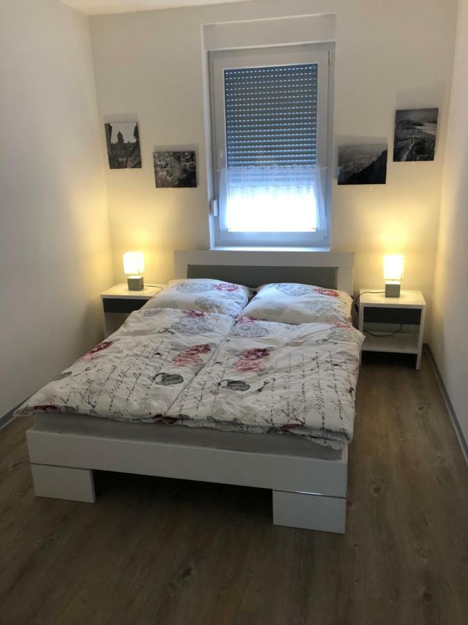 Kleiner Vampir Apartment Thale Ngoại thất bức ảnh